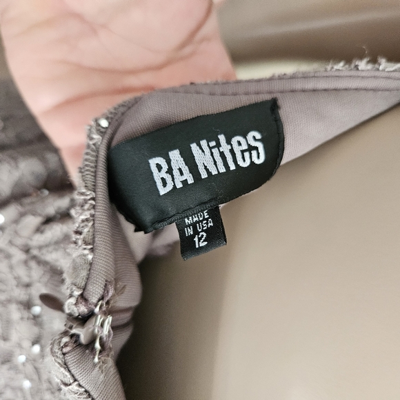 Evening gown - Picture 2 of 4